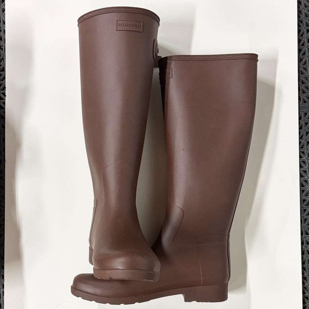 Hunter Tall Chocolate Brown Rubber Rain Boots